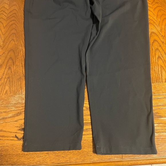 Lululemon Keep Moving Pant 7/8 High-Rise in Graphite Gray Sz 12 Athletic Travel - Picture 9 of 16